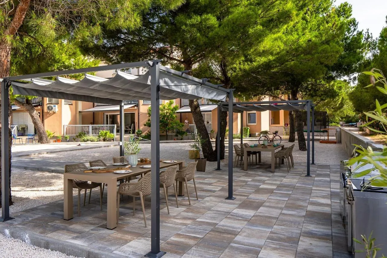 Apartments Sum Mora Vir Croatia