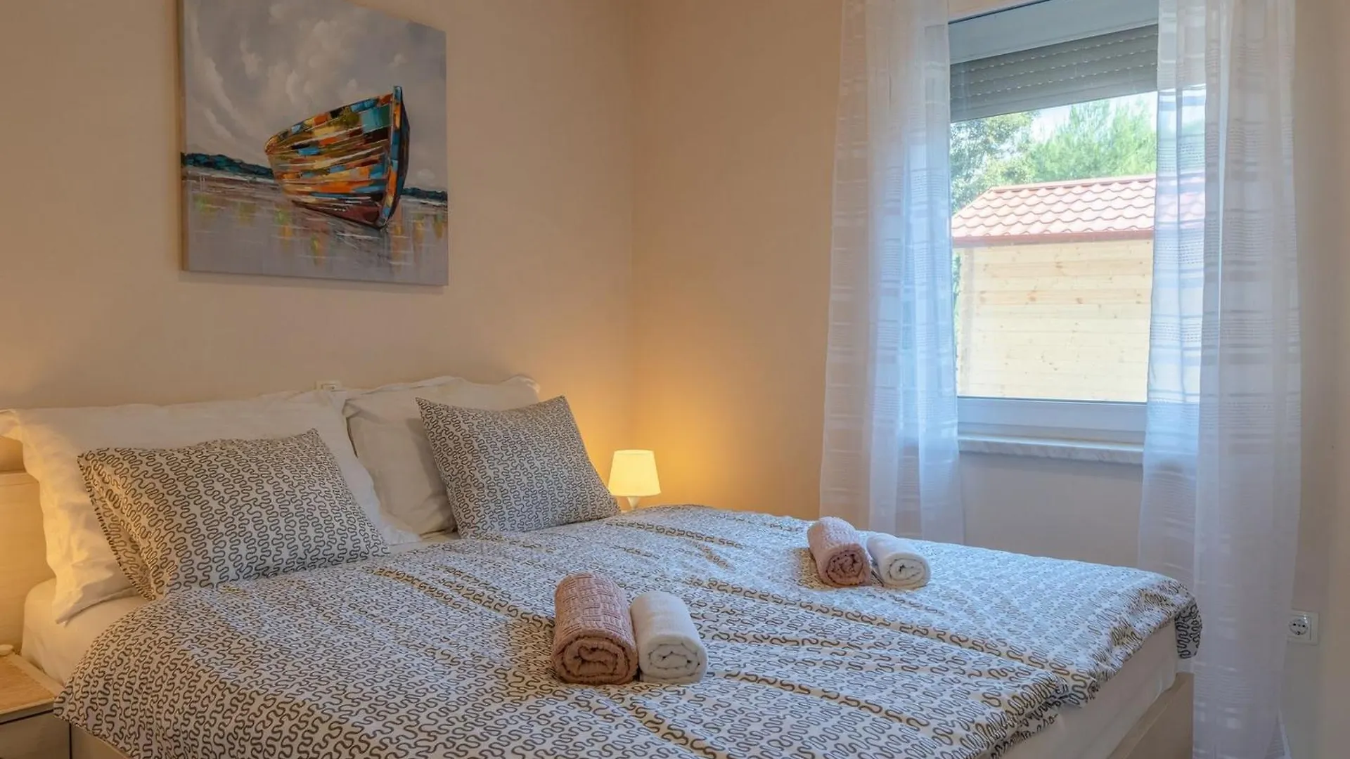 Apartments Sum Mora Vir