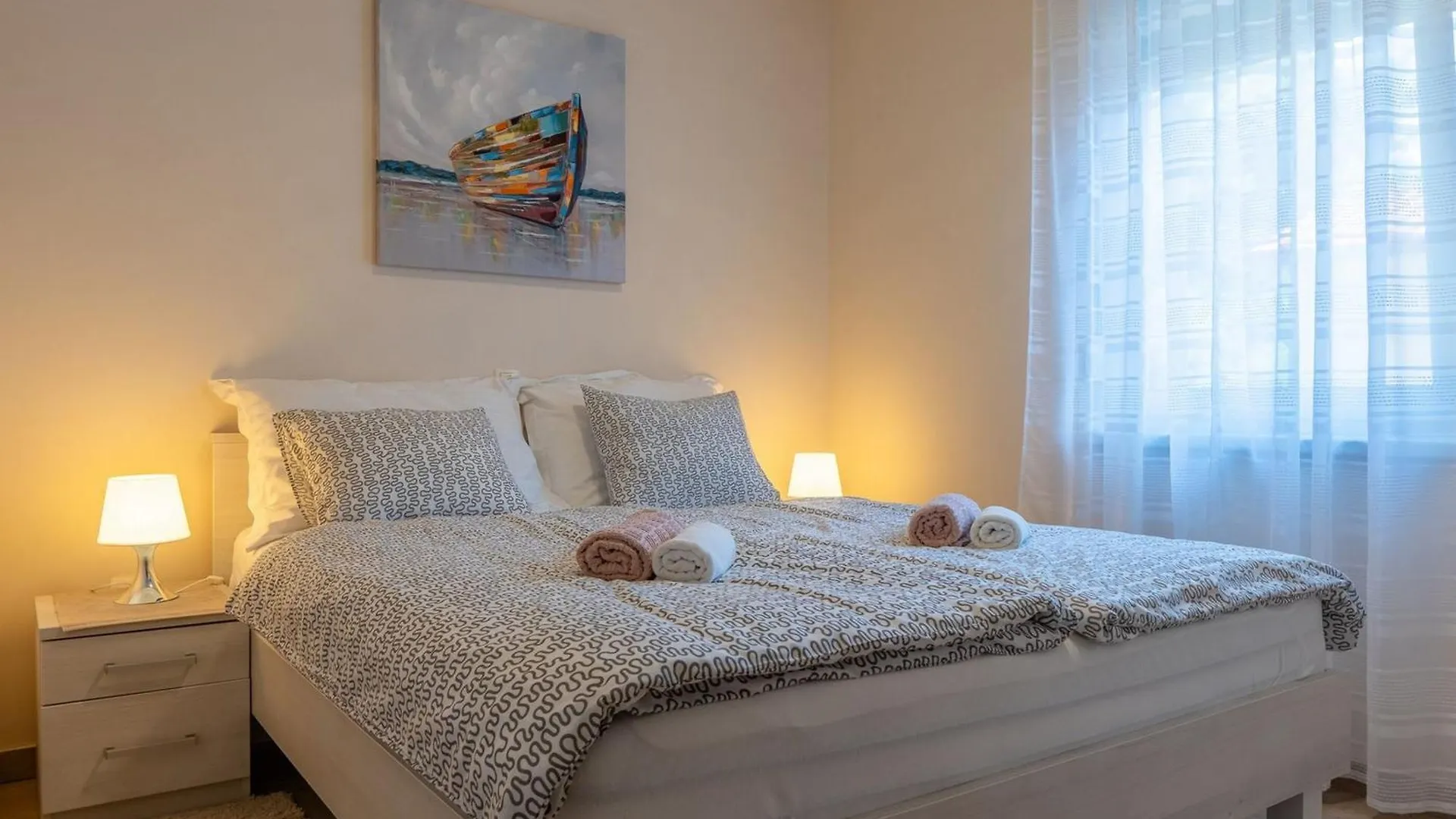 Apartments Sum Mora Vir Croatia
