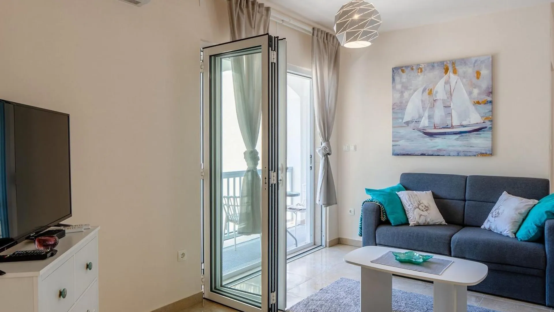 Apartments Sum Mora Vir